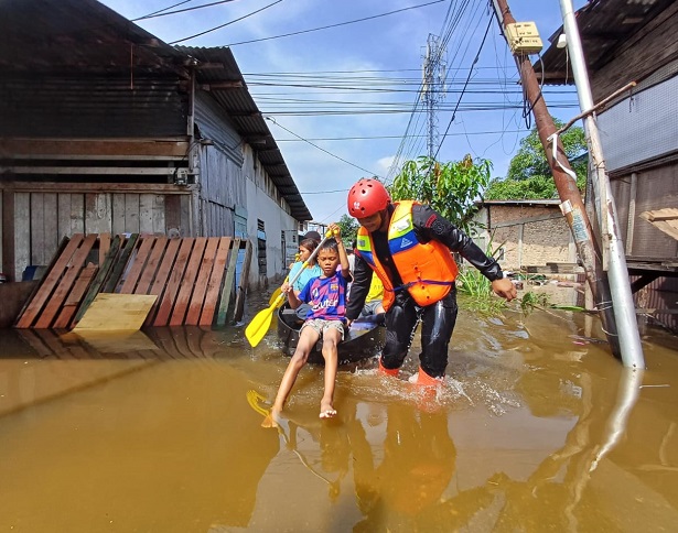 Ilustrasi Kecamatan Rumbai dan Payung Sekaki paling parah terdampak luapan Sungai Siak (foto/risnaldi-halloriau)