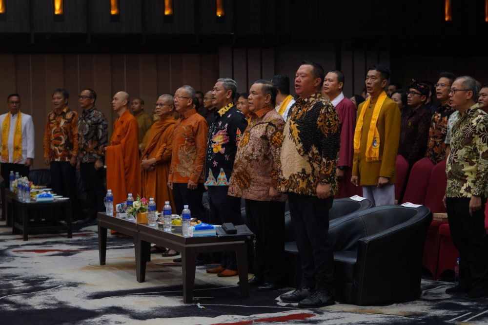 Pj Gubernur Riau, SF Hariyanto, hadiri perayaan Dharmasanti Waisak di Pekanbaru (foto/int)