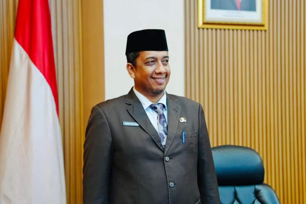 Plt Kadisdik Riau, Roni Rakhmat.(foto: mcr)