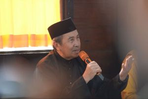 Gubernur Syamsuar