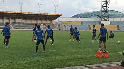 Skuad PSPS Riau kembali menggelar latihan di Stadion Kaharuddin Nasution Rumbai (foto/rahmat)