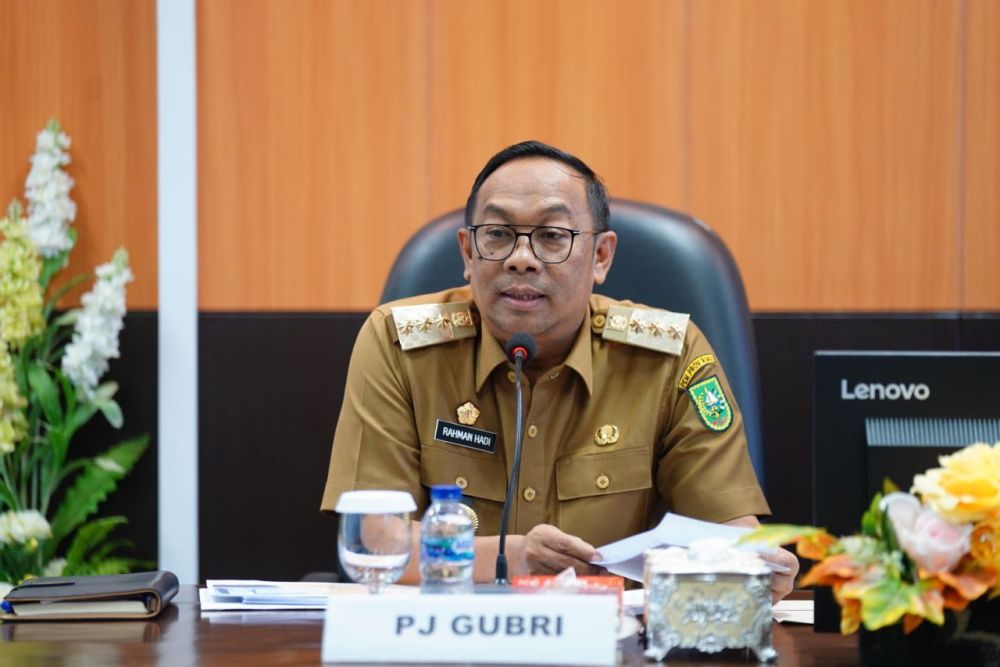 Pj Gubernur Riau, Rahman Hadi (foto/int)