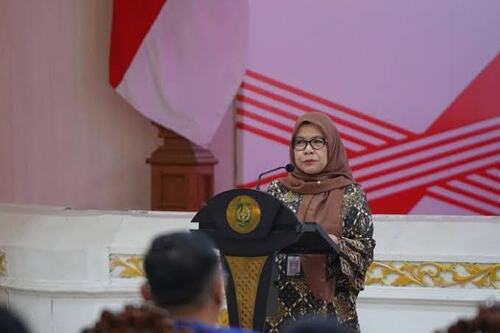 Asisten III Sekretariat Daerah Provinsi (Setdaprov) Riau, Elly Wardhani. (Foto: Media Center Riau)