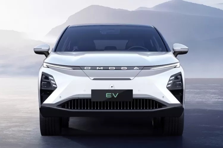 Mobil Listrik Chery Omoda 5 EV Sudah Bisa Dipesan, Booking Fee Rp 10 Juta