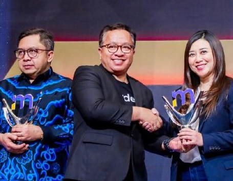 BRI berhasil mendapatkan penghargaan Merdeka Award 2024 untuk Kategori CSR Untuk Negeri yang diselenggarakan di Jakarta, pada Kamis, 19 September 2024. 