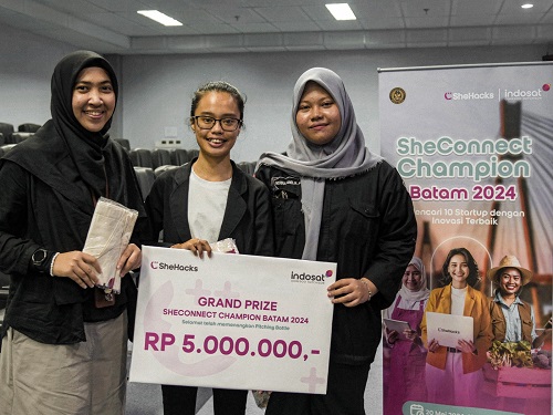 Indosat membuka kesempatan pengembangan bisnis perempuan kreatif di Batam melalui ajang SheConnect Champion (foto/ist)