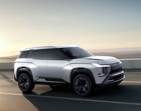 Mitsubishi Siap Luncurkan SUV 7 Penumpang Terbaru di Indonesia pada 17 Juli 2025