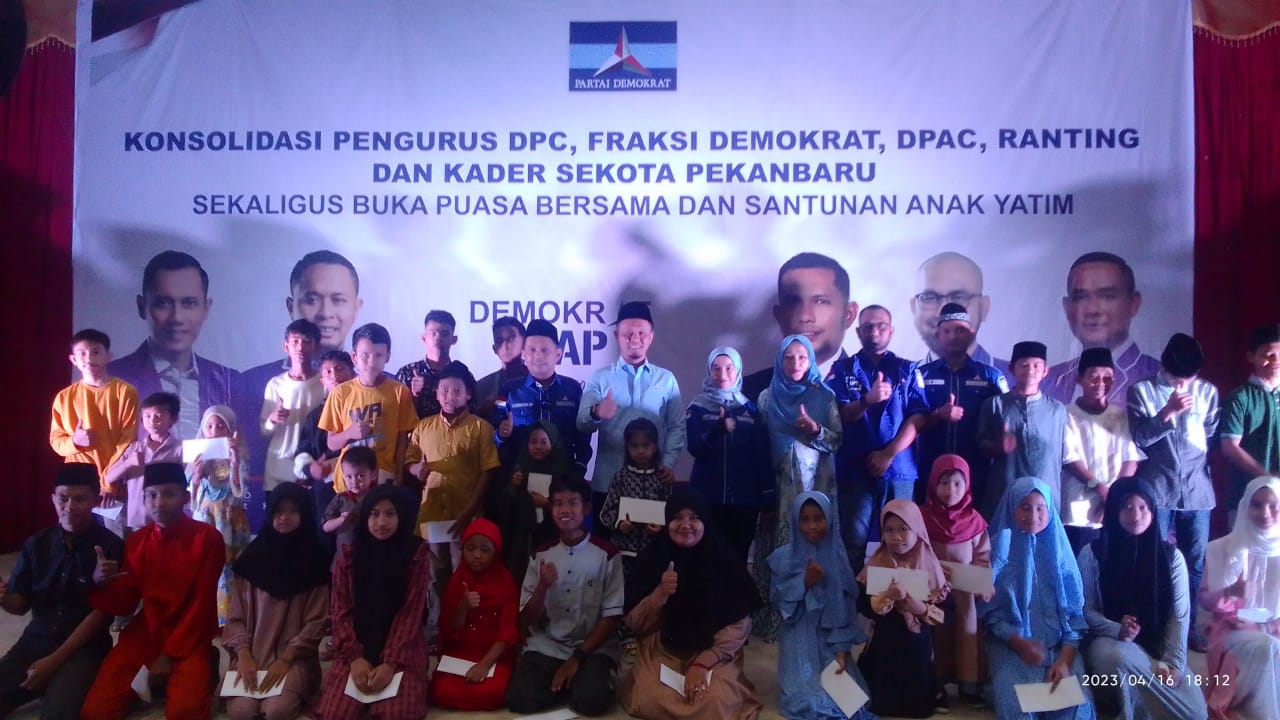 DPC Demokrat Pekanbaru gelar Bukber di Hotel Furaya Pekanbaru (foto/ist)