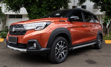 Penjualan ritel XL7 Suzuki mengalami peningkatan 16% dibanding Oktober 2022 (foto/ist)