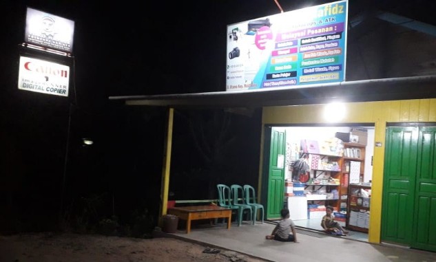 KUR BRI membantu Toko Fotocopy dan ATK Hafidz di Kecamatan Rimba Melintang, Rohil berkembang (foto/ist)
