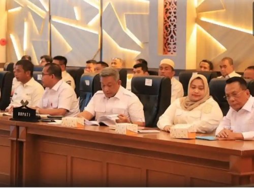 Bupati Rohul, Anton kala menghadiri rapat penyampaian hasil deteksi Participating Interest (PI) 10 persen, Rabu (24/6/2026) di Kantor Gubernur Riau 