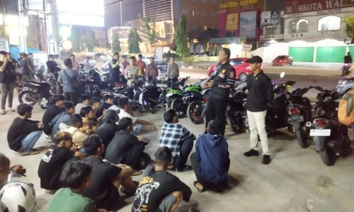 Puluhan remaja balap liar diamankan Satlantas Polresta Pekanbaru.(foto: mcr)