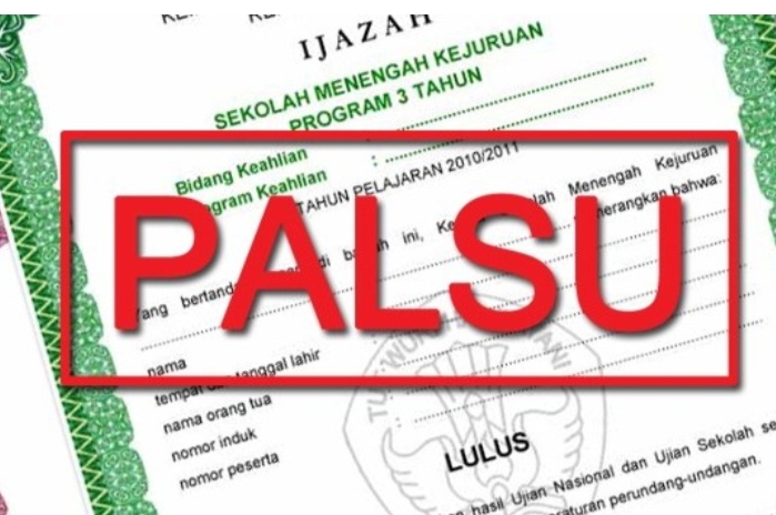 Ilustrasi ijazah palsu