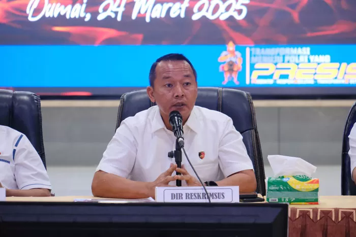 Direktur Reskrimsus Polda Riau, Kombes Pol Ade Kuncoro Ridwan (foto/int)