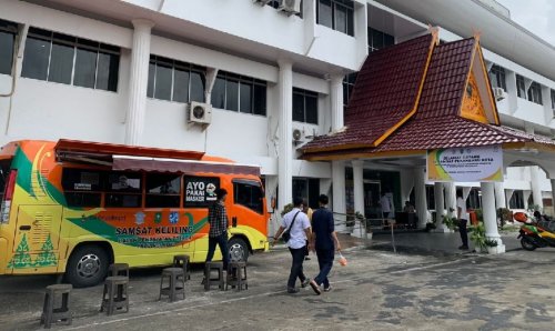 Program pemutihan pajak dongkrak layanan di Samsat Riau.(foto: int)