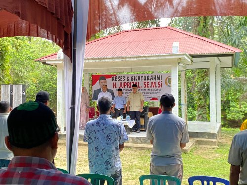 Reses Ketua DPRD Kuansing, Juprizal di Desa Cengar (foto/ultra)