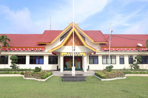 Mapolres Pelalawan.(foto: andi/halloriau.com)