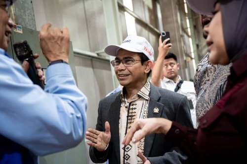 Anggota DPR RI, Hendry Munief mendorong pelaku industri kembangkan industri halal (foto/ist)