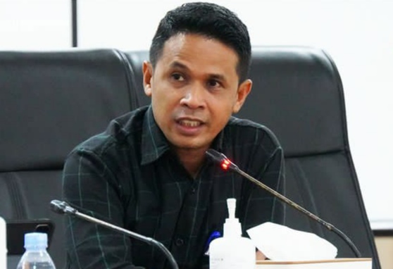 Komisioner KPU Riau Divisi Perencanaan, Data dan Informasi, Abdul Rahman (foto:doc KPU Riau) 