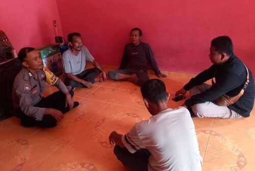 Polsek Simpang Kanan terus menggencarkan program Cooling System Pilkada Damai di Bagan Nibung. (Foto: Afrizal)