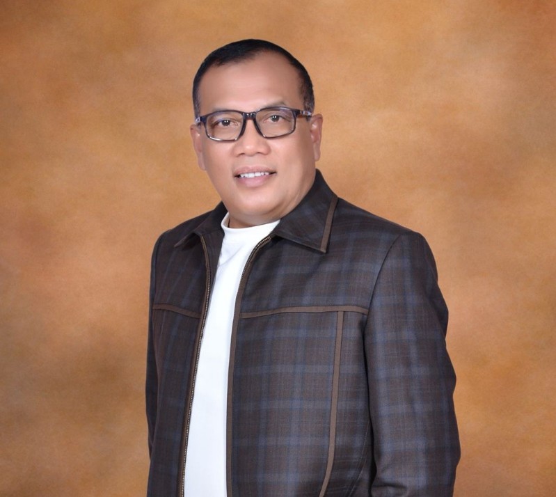 Dekan Pascasarjana Unilak yang juga Ketua PGRI Provinsi Riau, Prof Dr Adolf Bastian Tambusai (foto/ist)