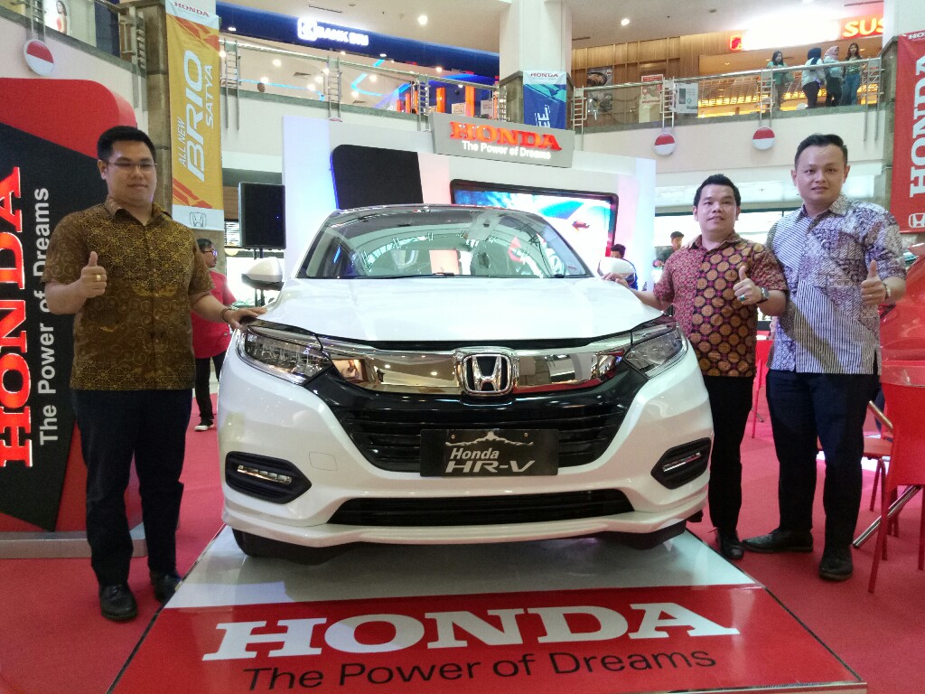 Varian Baru HR-V Rebut Konsumen Segmen Serupa