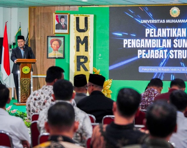 Rektor UMRI, Dr. Saidul Amin, MA, melantik tiga Kepala Biro baru di lingkungan universitas.