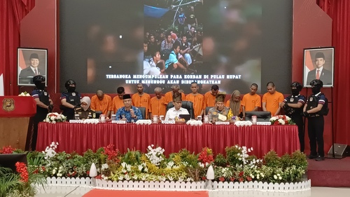 Deklarasi Anti-TPPO di Mapolda Riau. (Foto: Risnaldi)