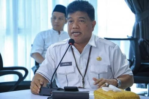 Plt Kepala Dinas Pendidikan Kota Pekanbaru, Abdul Jamal (foto/int)