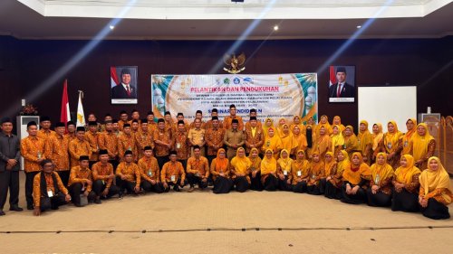 Bupati Pelalawan, Zukri melantik pengurus DPD AGPAII Masa Bakti 2025–2027 (foto/Andy)