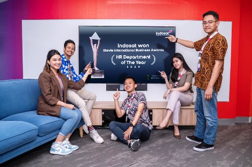 Indosat meraih penghargaan bergengsi Stevie Awards 2024 dalam kategori HR Department of the Year.(foto: istimewa)