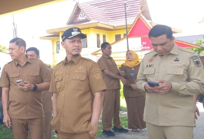 Kawasan bawah Jembatan Siak I, Pekanbaru disulap menjadi ruang publik modern (foto/int)
