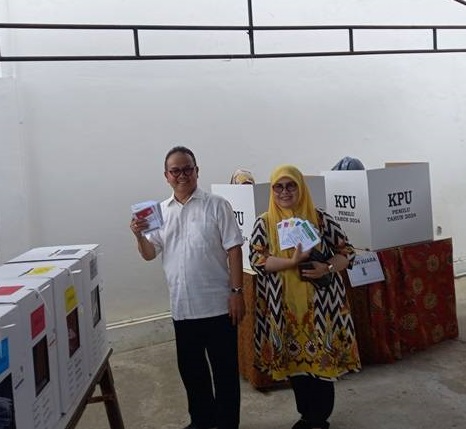 Rusli Zainal dan Septina Primawati .