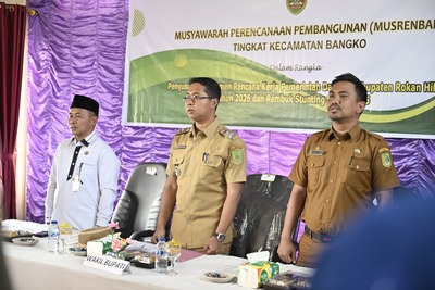 Wakil Bupati Rohil, Jhony Charles membuka Musrenbang Kecamatan Bangko untuk penyusunan RKPD 2026. (Foto: Afrizal)