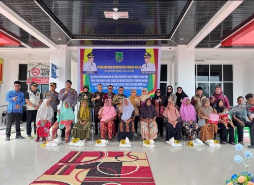 Baznas Rohil salurkan 1.030 Sembako kepada mustahik di Palika (foto/afrizal)