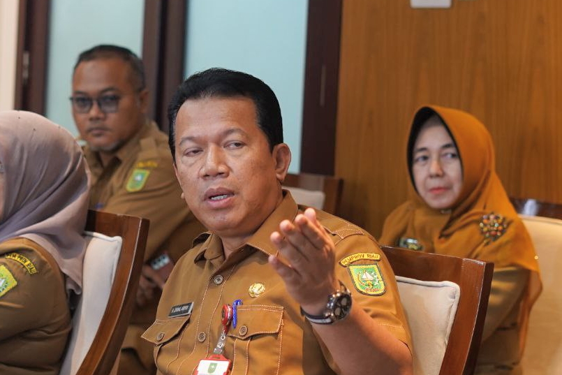 Kepala Dinas Kesehatan Riau, Zainal Arifin (foto/int)