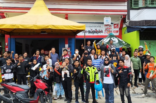 Puluhan bikers Honda di Rohil ikut ramaikan Bakar Tongkang di Bagansiapiapi.(foto: istimewa)