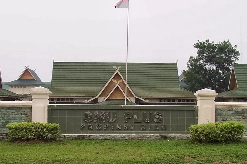 SMA Plus Riau.(foto: int)