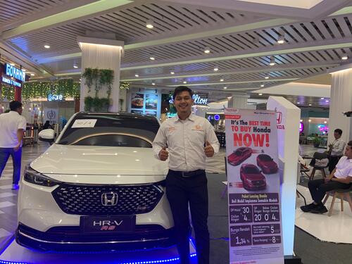 Honda Soekarno Hatta adakan promo spesial untuk All New HR-V di pameran Mall Living World Pekanbaru. (Foto: Meri)