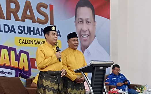 Mantan Gubri HR Mambang Mit ikut dukung Haryono-Elda maju Pilkada Inhu 2024 (foto/dasmun) 