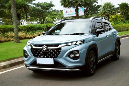 Suzuki Fronx Telah Resmi Meluncur di Indonesia, SUV Coupe Stylish Ideal untuk Keluarga 2025