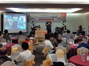 Arifin selaku Regional Head PT CDN Riau memberikan kata sambutan buat client/customer dari beberapa perusahaan (foto/ist)