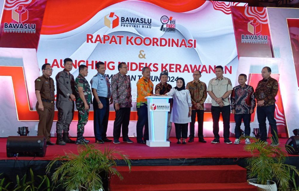 Launching Indeks Kerawanan Pemilu 2024 di Hotel Prime Park Pekanbaru (foto/int)