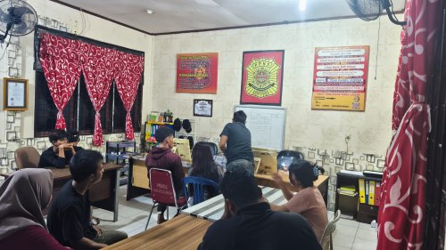 Respons cepat Satpol PP Pelalawan tindak lanjuti laporan warga terkait kos-kosan di Jalan Raja (foto/Andy)