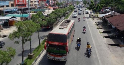 Jalan HR Soebrantas Pekanbaru masuk prioritas perbaikan dari Dinas PUPR Riau.(foto: int)