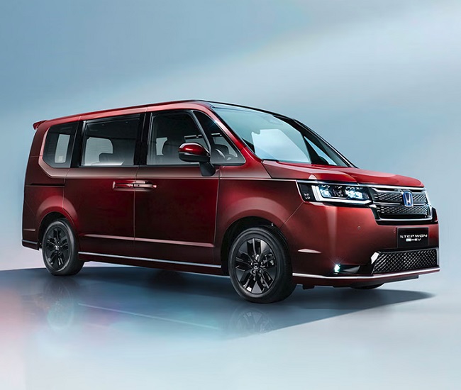 Honda Luncurkan Step WGN e:HEV, MPV Hybrid Stylish untuk Keluarga Indonesia