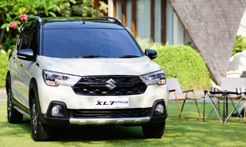 Suzuki Berikan Promo Menguntungkan untuk New XL7 Hybrid Selama Juli 2023