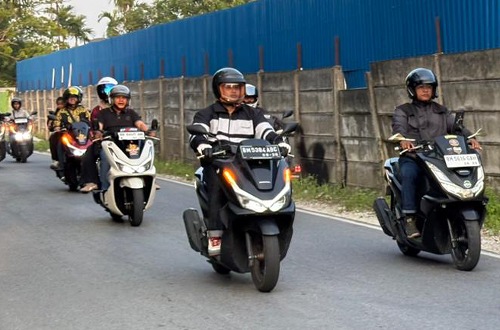 Dari Bagasi 30 Liter hingga Koneksi Cepat Honda Roadsync, Ini Keseruan PCX 160 Ngasab di Pekanbaru