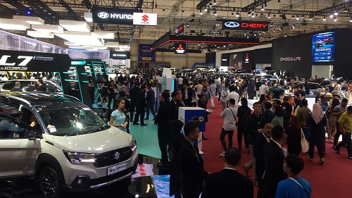 Suzuki Salip Honda dan Mitsubishi, Simak Daftar Lengkap Mobil Terlaris Juli 2025