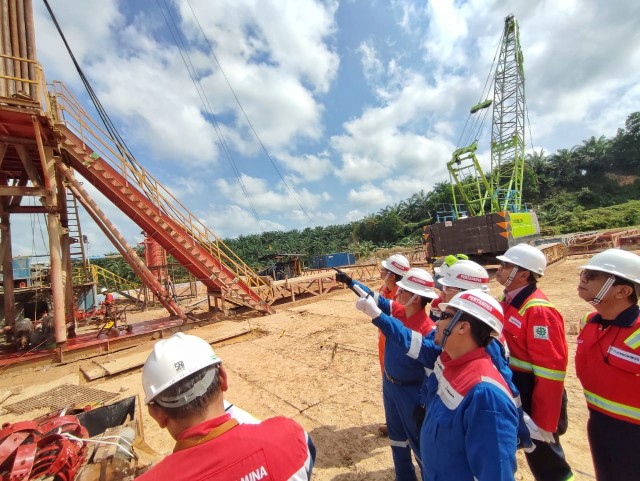 Manajemen PHR melaksanakan kegiatan Management Walk Through (MWT) Rig Airlangga 99 Sumur Minas 2043/5B-77E (foto/ist)